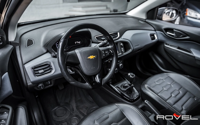 imagem-https://www.socarrao.com.br/sc-vehicle-images-prod/3672246/1789130835562-ocvpLQWJzVzB5sb9ZCGuRBfRtqic2cdY.jpg