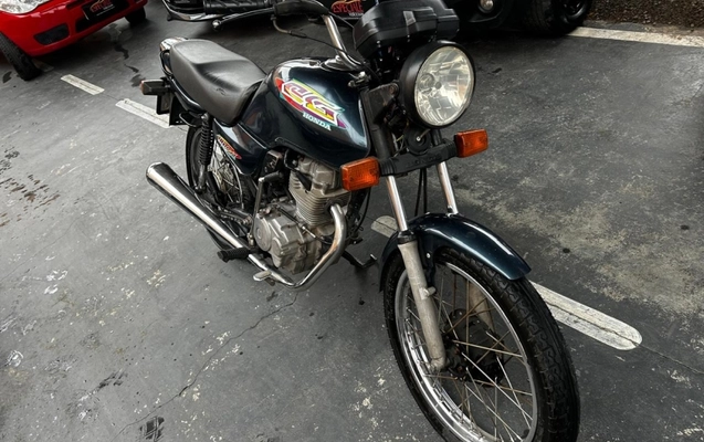 imagem-https://www.socarrao.com.br/sc-vehicle-images-prod/3672359/1790358414402-WF1Iw7ztrgJRuBg1lsjjT5CDKYH6Uqao.jpg