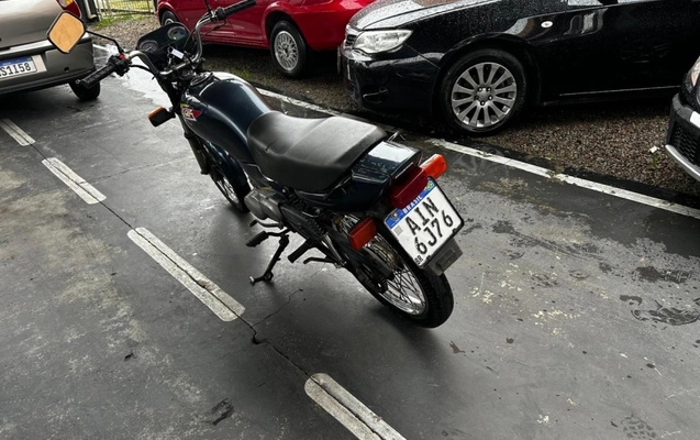 imagem-https://www.socarrao.com.br/sc-vehicle-images-prod/3672359/1790358414425-z4peRQf99IDfMBYn4VZhZGaxGBex3RGP.jpg