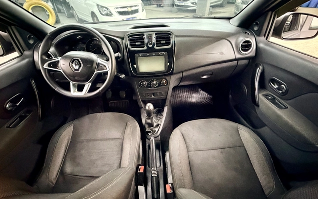 imagem-https://www.socarrao.com.br/sc-vehicle-images-prod/3672595/1789071932584-14a9356c52b042b2a083e6573d90a2e3_1789063607682.jpg