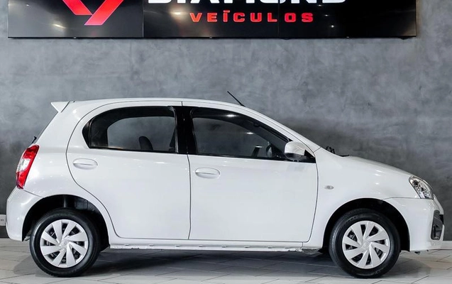 imagem-https://www.socarrao.com.br/sc-vehicle-images-prod/3673039/1788636342843-8451558_26_B_c2725595b2.jpeg