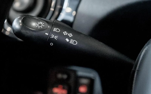 imagem-https://www.socarrao.com.br/sc-vehicle-images-prod/3673039/1788636342855-8451558_24_B_5637d88882.jpeg