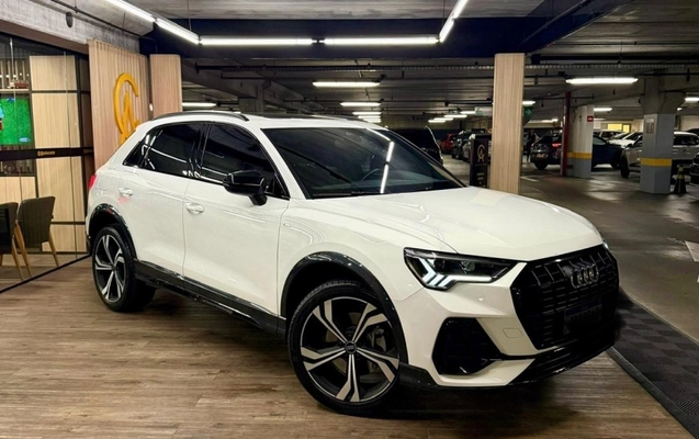 imagem-https://www.socarrao.com.br/sc-vehicle-images-prod/3673056/1788632899634-A5xxoTc3r2k0J2CLwRPovBPPFO9w3CxY.jpg