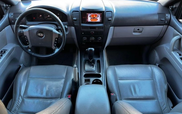 imagem-https://www.socarrao.com.br/sc-vehicle-images-prod/3673597/1788634487770-8450791_10_B_edfcc39404.jpeg