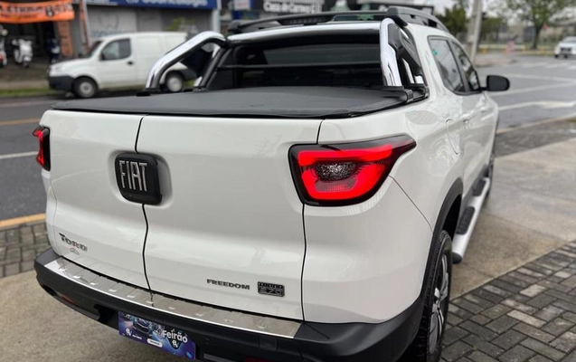 imagem-https://www.socarrao.com.br/sc-vehicle-images-prod/3674017/1788635691040-8454616_7_B_4d27c65d9e.jpeg
