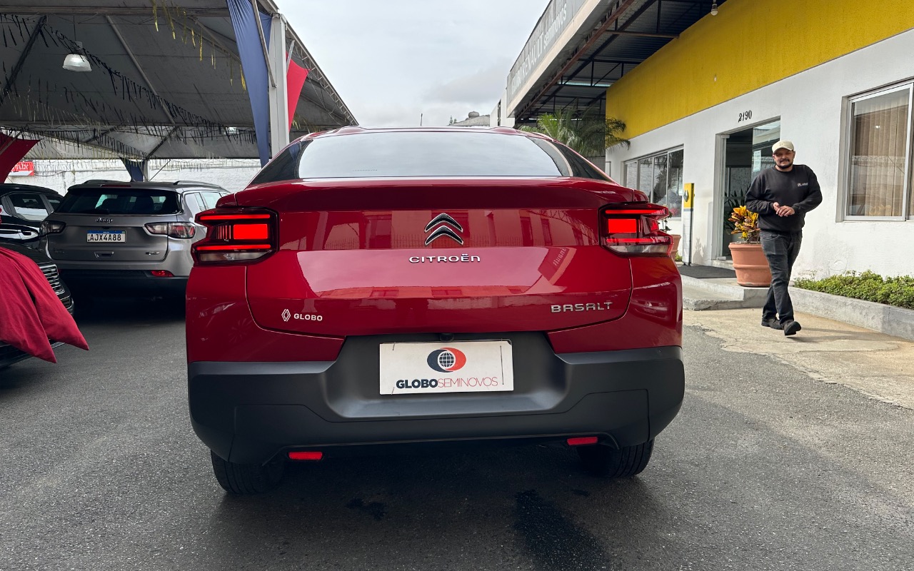 imagem-https://www.socarrao.com.br/sc-vehicle-images-prod/3674018/1788635692794-SU1HXzk0NzkuanBlZw.jpeg