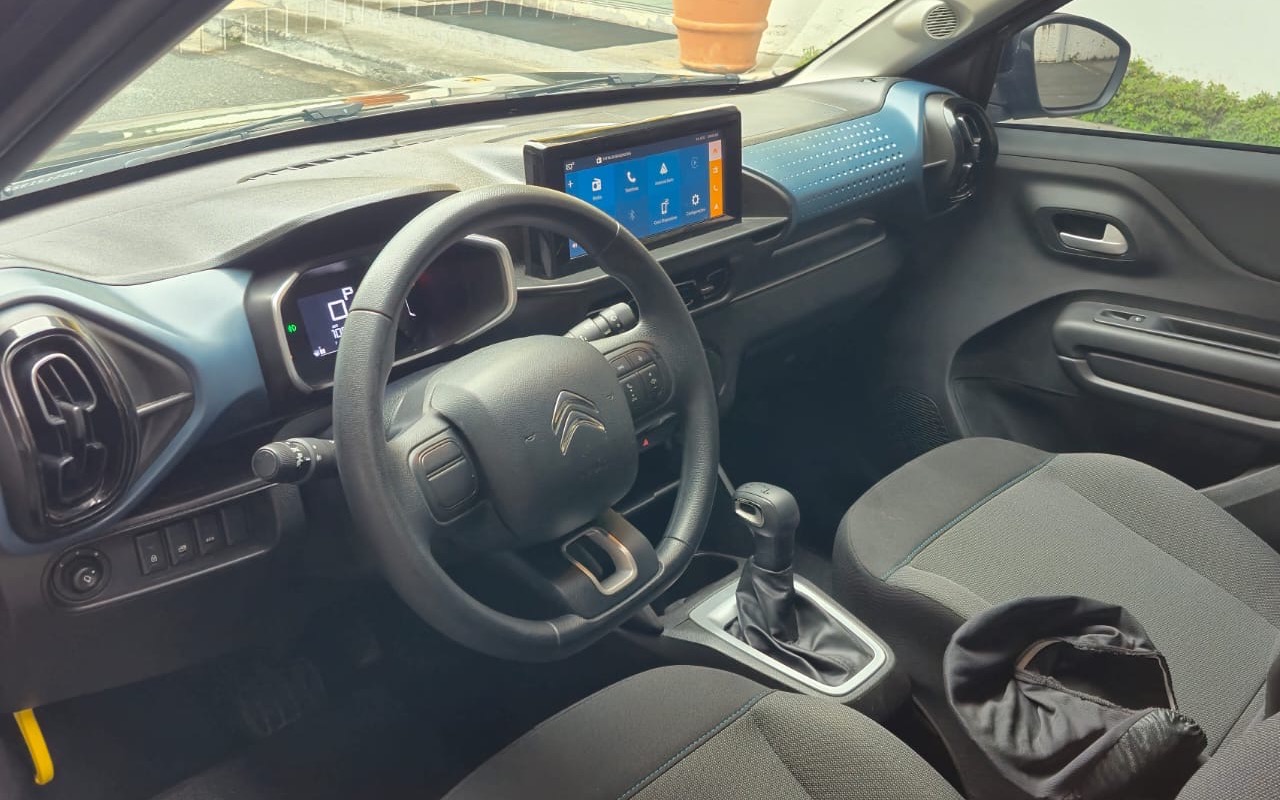 imagem-https://www.socarrao.com.br/sc-vehicle-images-prod/3674077/1788636047476-Yzc5NGU1OWItYzY0OS00YzI0LTlkZGItNTEwYzc0ZmIxZjViLmpwZWc.jpeg