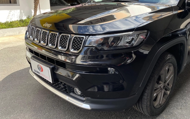 imagem-https://www.socarrao.com.br/sc-vehicle-images-prod/3674270/1788636567282-NGU3OWMwYWEtNGI0ZS00MDg4LWJmZjAtOTg2NzMwZDAyYTdkLmpwZWc.jpeg
