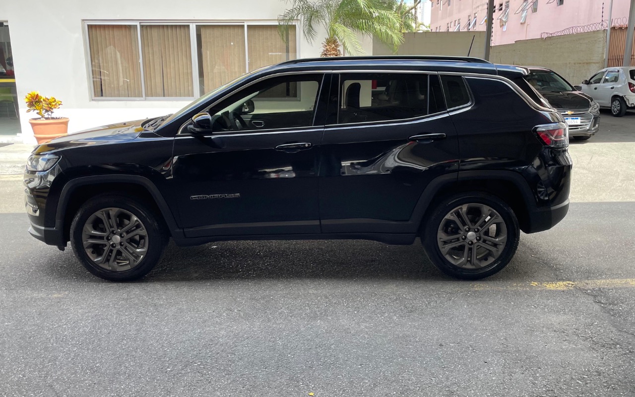imagem-https://www.socarrao.com.br/sc-vehicle-images-prod/3674270/1788636567716-ZjNiNjFkNTktMGUxNi00NmRlLWI3OWEtYzI0ODg1YjU5NzJhLmpwZWc.jpeg
