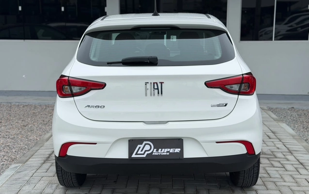 imagem-https://www.socarrao.com.br/sc-vehicle-images-prod/3674331/1788636673655-003_5f0bd402b74c021c21a1590f70746c14.jpeg