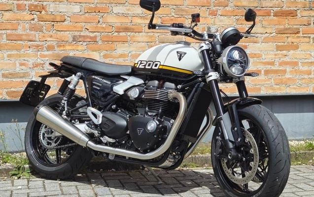 imagem-https://www.socarrao.com.br/sc-vehicle-images-prod/36744/1783686004301-7738619_1_B_b6110a6329.jpeg