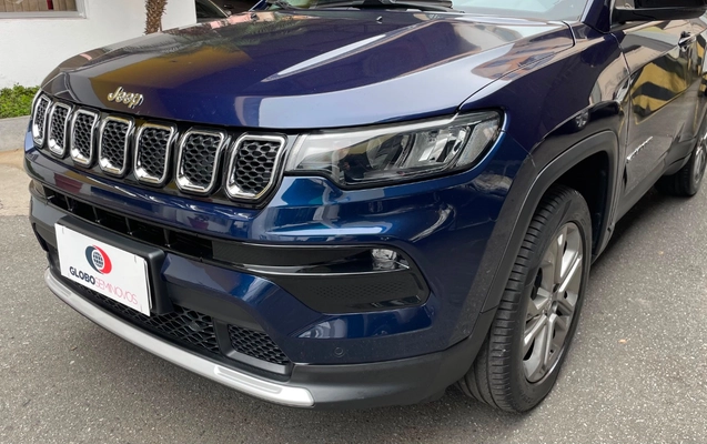 imagem-https://www.socarrao.com.br/sc-vehicle-images-prod/3674407/1788636896116-YjExZTk2ZTAtNDJjZS00YjFkLThmMzEtOGYyNzMwZGMwYzg5LmpwZWc.jpeg