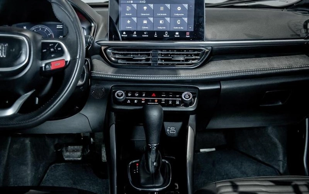imagem-https://www.socarrao.com.br/sc-vehicle-images-prod/3674561/1788637257589-8450278_22_B_77028142cb.jpeg