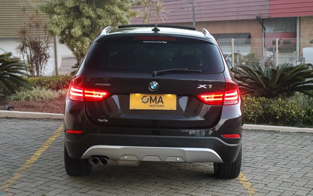 imagem-https://www.socarrao.com.br/sc-vehicle-images-prod/3674627/1790212609188-bbba15e0e7c445ffa30c7112ed67acea_1789128925866.jpg
