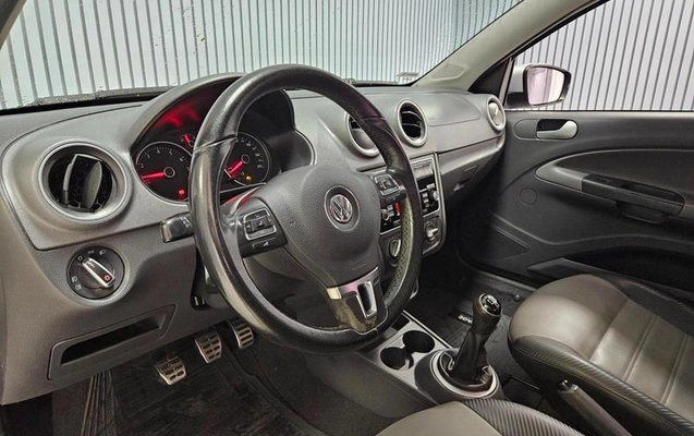 imagem-https://www.socarrao.com.br/sc-vehicle-images-prod/3675009/1788886496411-8445886_12_B_b930b0012a.jpeg
