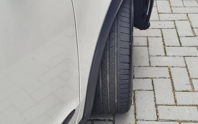 imagem-https://www.socarrao.com.br/sc-vehicle-images-prod/3676463/1789999533905-8454733_15_B_0409952c89.jpeg