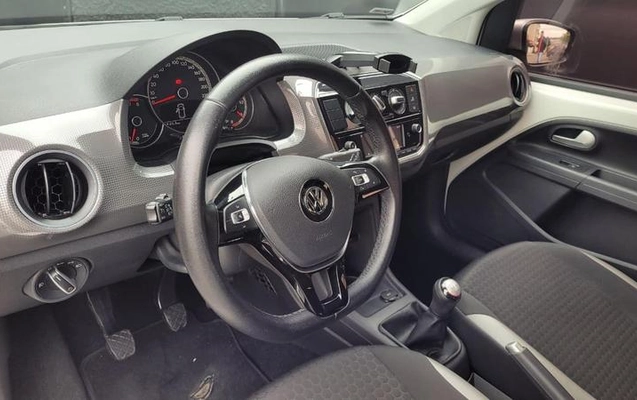 imagem-https://www.socarrao.com.br/sc-vehicle-images-prod/3676463/1789999533908-8454733_14_B_039bbf32ca.jpeg