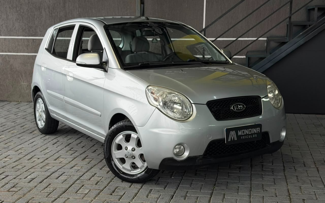 Kia Picanto 2010 Prata — foto 1 de 3