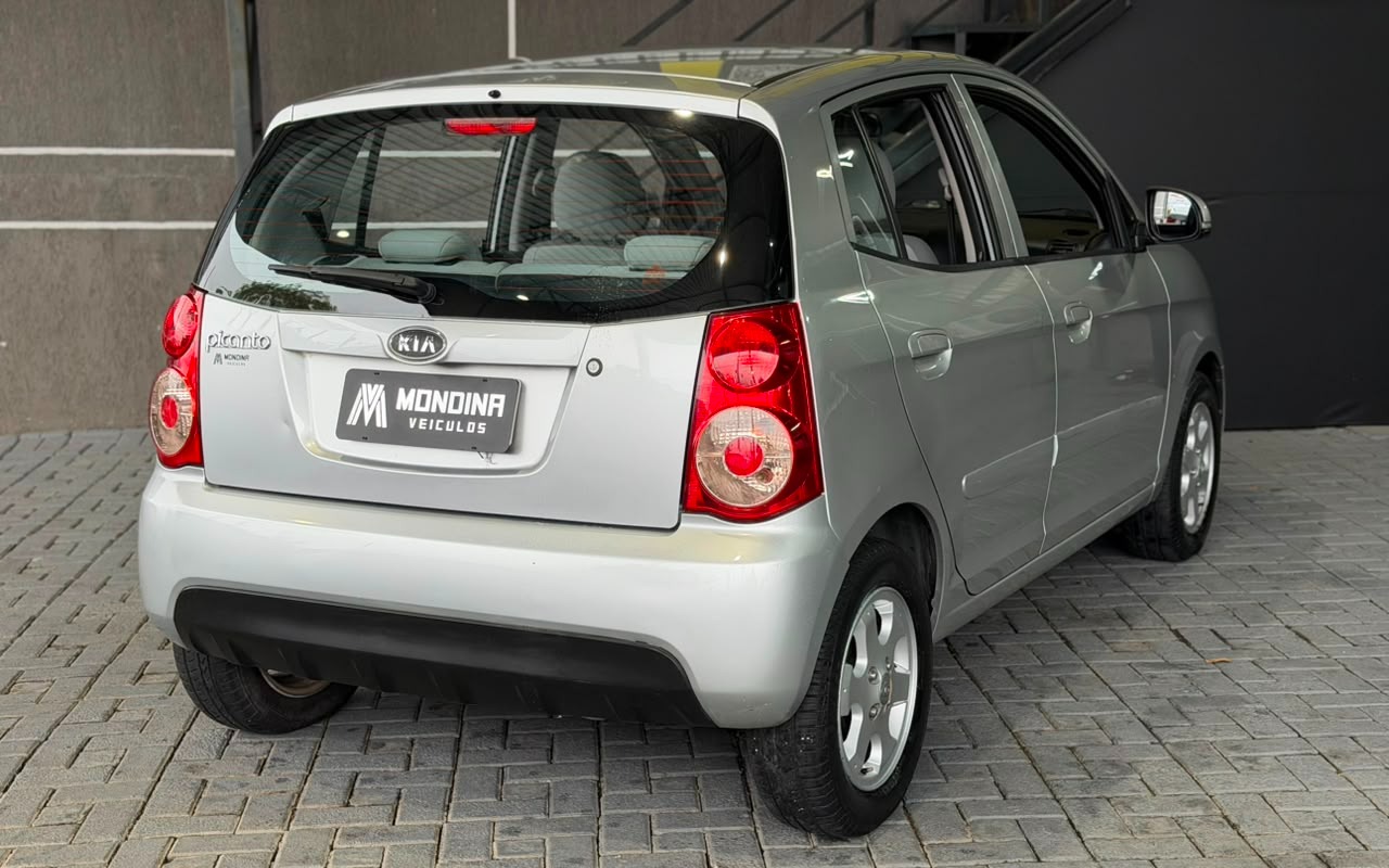 imagem-https://www.socarrao.com.br/sc-vehicle-images-prod/3676503/1788643278091-V2hhdHNBcHAgSW1hZ2UgMjAyNi0wOS0wNSBhdCAxNy41My41OS5qcGVn.jpeg