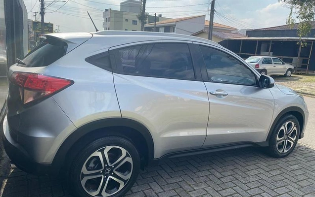 imagem-https://www.socarrao.com.br/sc-vehicle-images-prod/3676592/1788896071325-8454738_13_B_3ea7d1234c.jpeg