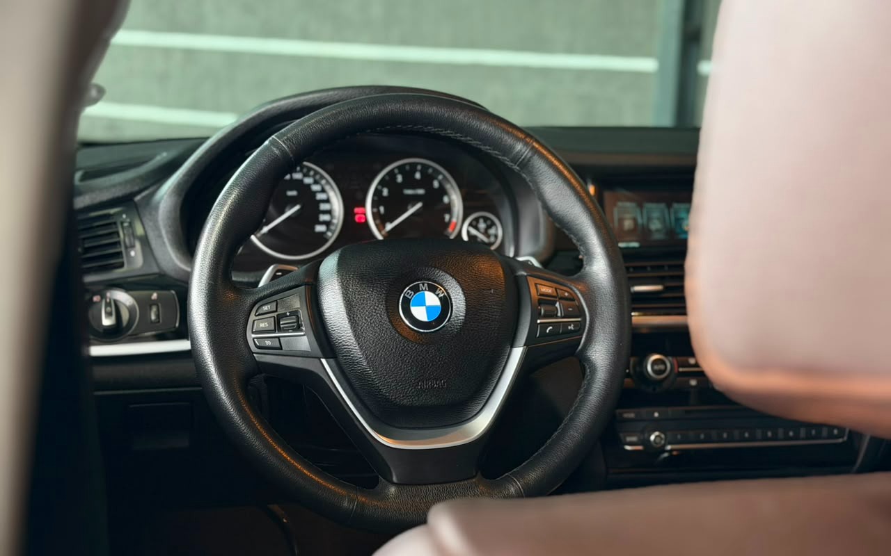 imagem-https://www.socarrao.com.br/sc-vehicle-images-prod/3676792/1788644068690-V2hhdHNBcHAgSW1hZ2UgMjAyNi0wOS0wNSBhdCAxNy41Ni4wNyAoMSkuanBlZw.jpeg