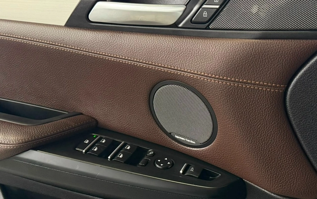 imagem-https://www.socarrao.com.br/sc-vehicle-images-prod/3676792/1788644069136-V2hhdHNBcHAgSW1hZ2UgMjAyNi0wOS0wNSBhdCAxNy41Ni4wNyAoMikuanBlZw.jpeg