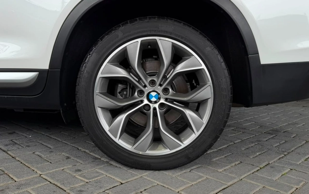 imagem-https://www.socarrao.com.br/sc-vehicle-images-prod/3676792/1788644069567-V2hhdHNBcHAgSW1hZ2UgMjAyNi0wOS0wNSBhdCAxNy41Ni4wNiAoMSkuanBlZw.jpeg