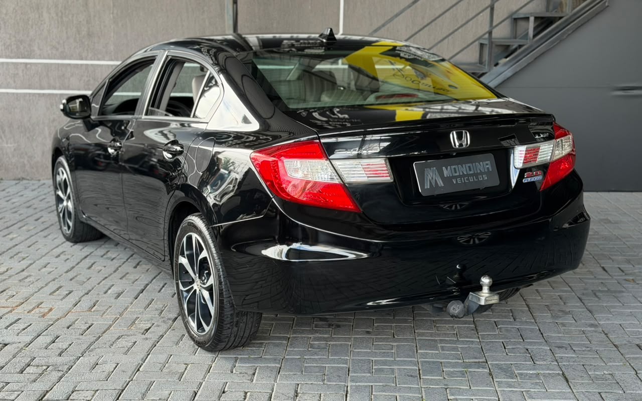 imagem-https://www.socarrao.com.br/sc-vehicle-images-prod/3677082/1788872377915-V2hhdHNBcHAgSW1hZ2UgMjAyNi0wOS0wOCBhdCAwOS40OS41NS5qcGVn.jpeg
