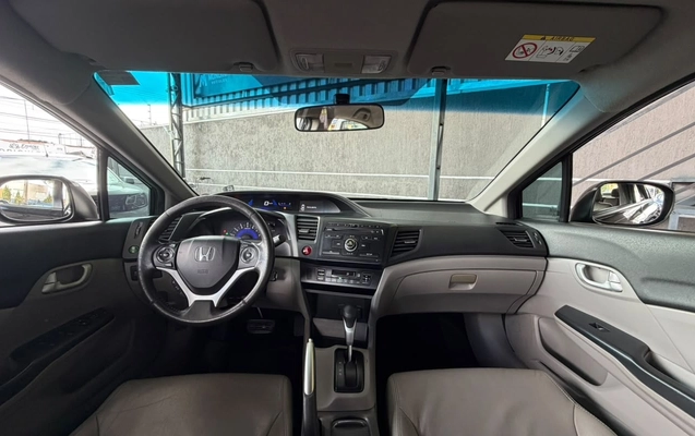 imagem-https://www.socarrao.com.br/sc-vehicle-images-prod/3677082/1788872378237-V2hhdHNBcHAgSW1hZ2UgMjAyNi0wOS0wOCBhdCAwOS40OS41NSAoMikuanBlZw.jpeg