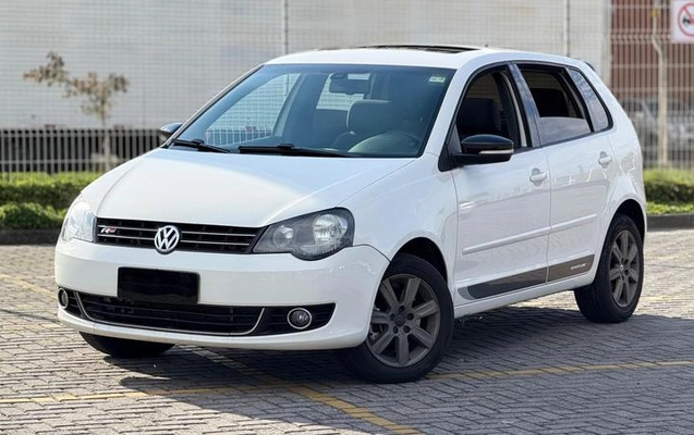 imagem-https://www.socarrao.com.br/sc-vehicle-images-prod/3681859/1789504329831-8454776_1_B_a58684e667.jpeg