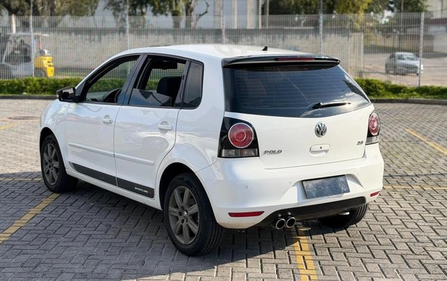 imagem-https://www.socarrao.com.br/sc-vehicle-images-prod/3681859/1789504329834-8454776_6_B_5e8022c5c1.jpeg