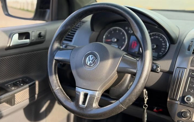 imagem-https://www.socarrao.com.br/sc-vehicle-images-prod/3681859/1789504329838-8454776_18_B_c380abcada.jpeg