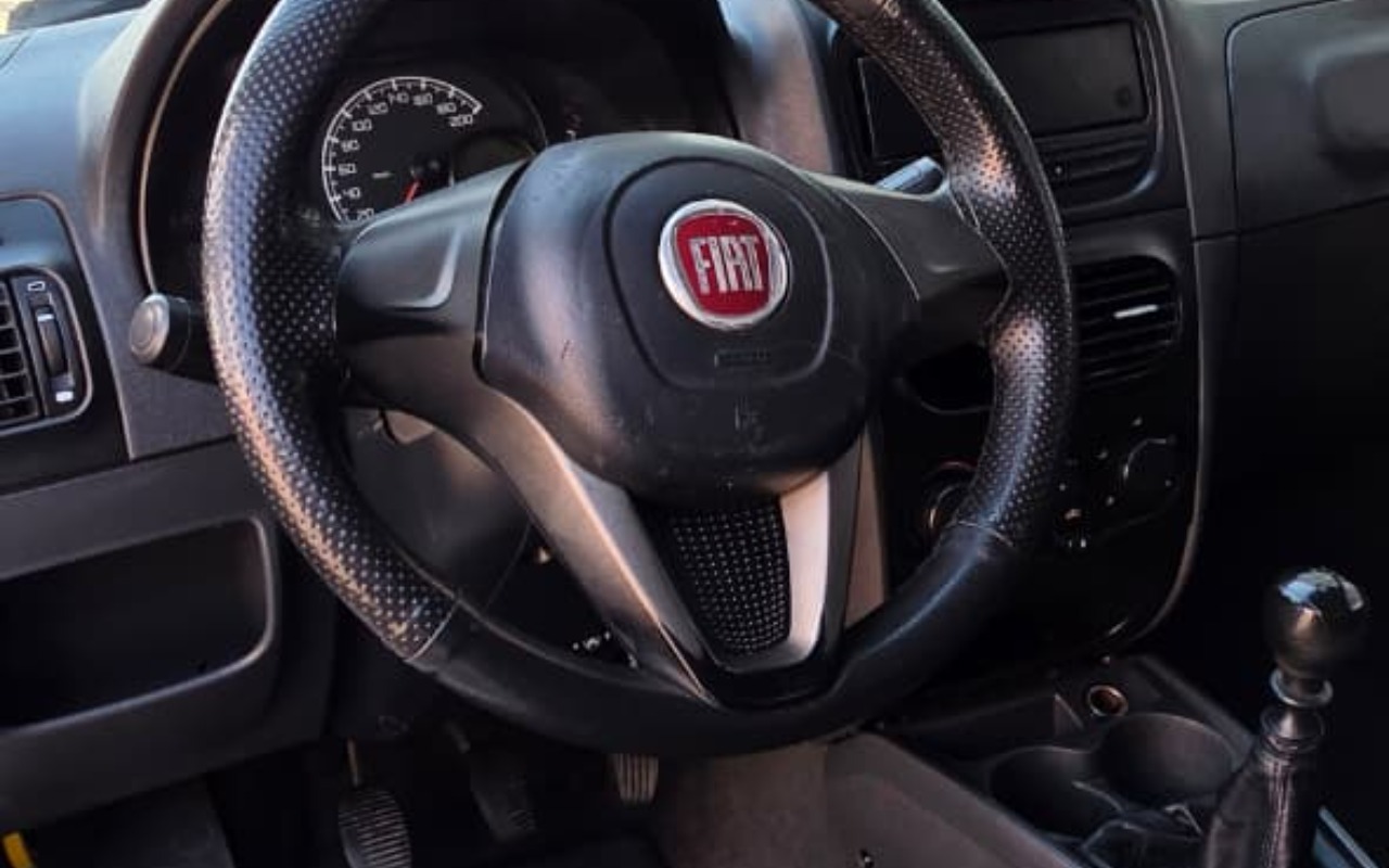 imagem-https://www.socarrao.com.br/sc-vehicle-images-prod/3682773/1788663117471-V2hhdHNBcHAgSW1hZ2UgMjAyNi0wOS0wMiBhdCAxNi4xNS40NC5qcGVn.jpeg