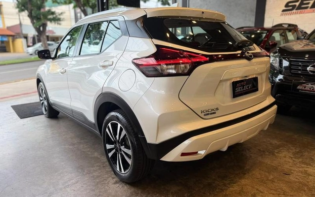 imagem-https://www.socarrao.com.br/sc-vehicle-images-prod/3682787/1789231308807-8454607_3_B_06b073d96a.jpeg