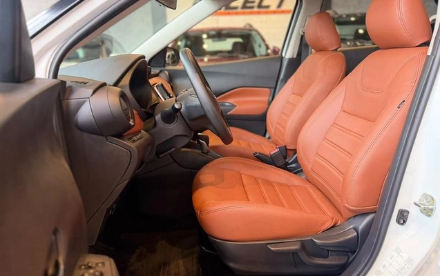 imagem-https://www.socarrao.com.br/sc-vehicle-images-prod/3682787/1789231308815-8454607_11_B_c06dab6d5c.jpeg
