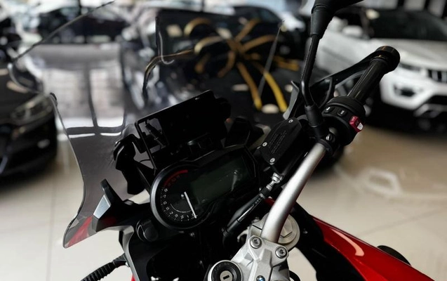 imagem-https://www.socarrao.com.br/sc-vehicle-images-prod/36892/1782417971051-7543082_6_B_6584433dda.jpeg