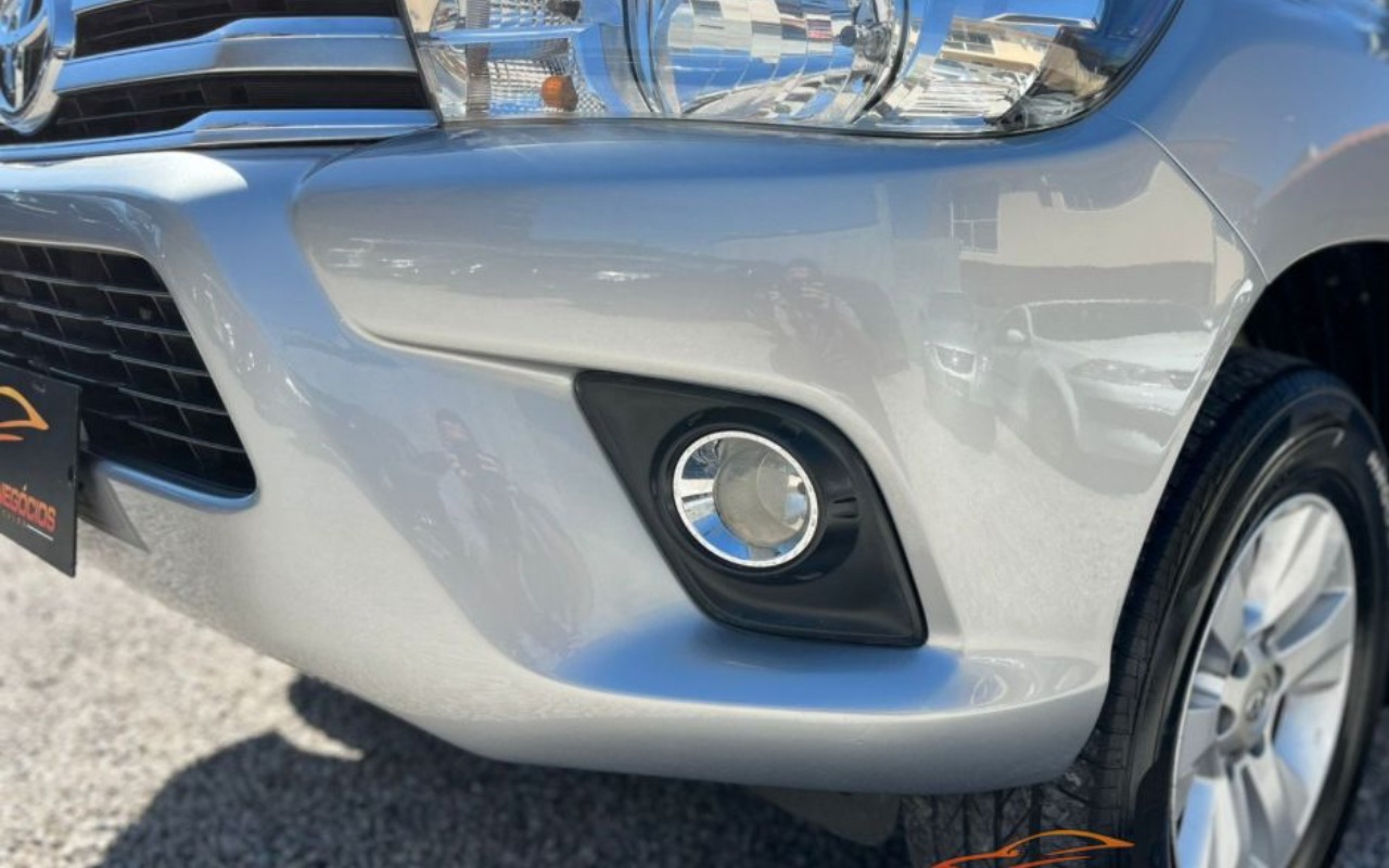 imagem-https://www.socarrao.com.br/sc-vehicle-images-prod/3690194/1788701434588-MjAuanBlZw.jpeg