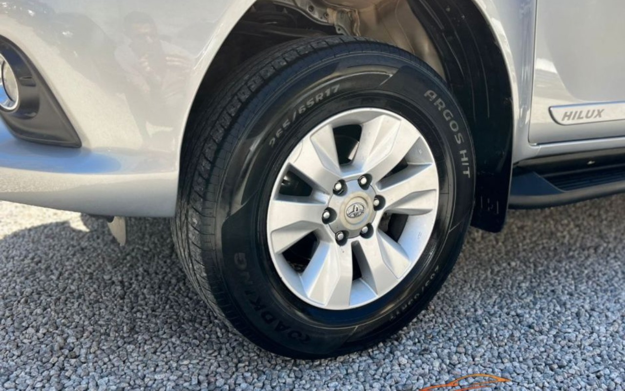 imagem-https://www.socarrao.com.br/sc-vehicle-images-prod/3690194/1788701434700-MjIuanBlZw.jpeg