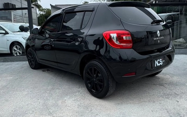 imagem-https://www.socarrao.com.br/sc-vehicle-images-prod/3690251/1788705958526-34d51431a36c40ee956d650a69ec6597_1788705903806.jpg
