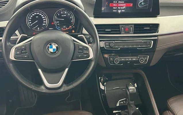 imagem-https://www.socarrao.com.br/sc-vehicle-images-prod/3690358/1789587979446-8450784_15_B_10ad0eff80.jpeg