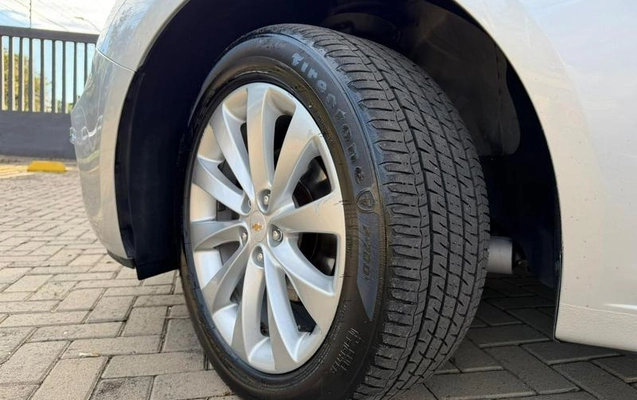 imagem-https://www.socarrao.com.br/sc-vehicle-images-prod/3690632/1789345337144-8416579_0_B_e4c782cc7f.jpeg