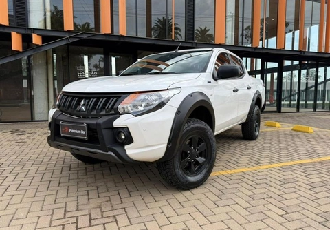 Mitsubishi L200 2022 Branco — foto 1 de 3