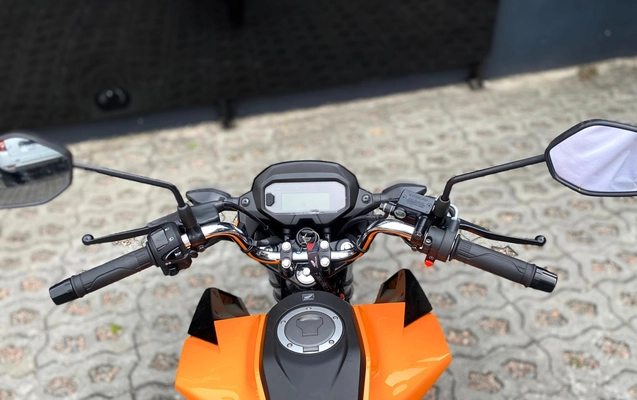 imagem-https://www.socarrao.com.br/sc-vehicle-images-prod/3690689/1788745857346-5_042524.jpg
