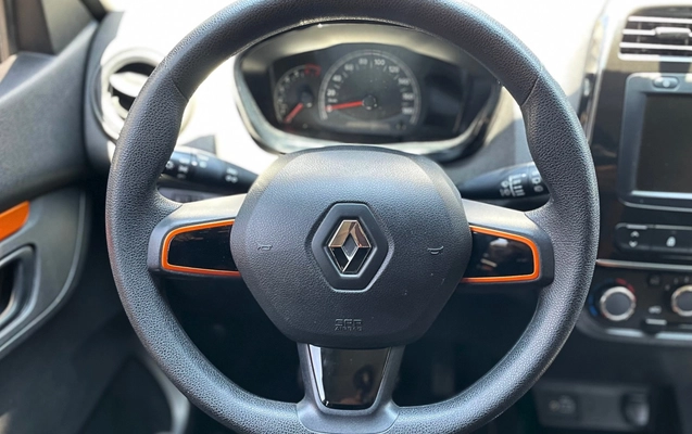 imagem-https://www.socarrao.com.br/sc-vehicle-images-prod/3690691/1788745996637-6_054056.jpg