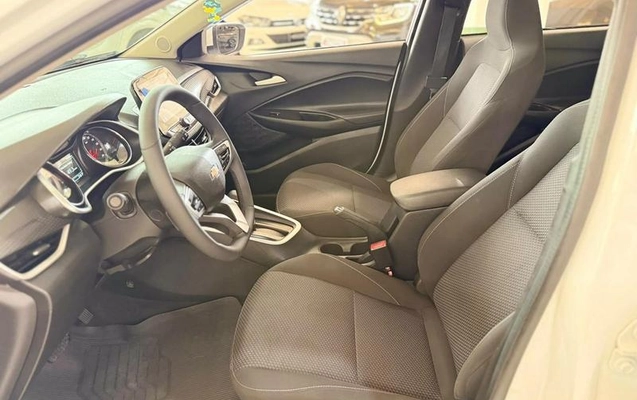imagem-https://www.socarrao.com.br/sc-vehicle-images-prod/3698107/1789152870798-8454371_1_B_5905a1c137.jpeg