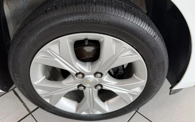 imagem-https://www.socarrao.com.br/sc-vehicle-images-prod/3698107/1789152870805-8454371_6_B_6a47b1b8c8.jpeg