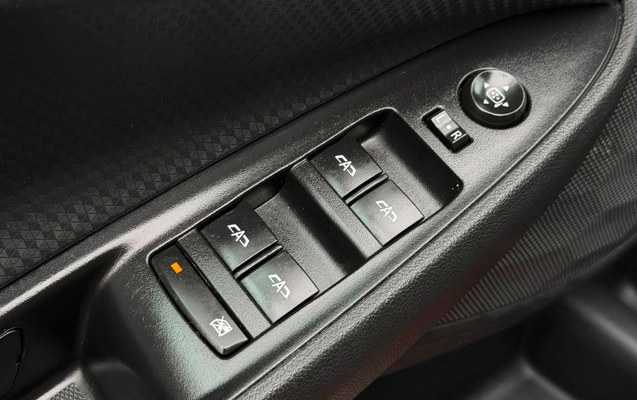 imagem-https://www.socarrao.com.br/sc-vehicle-images-prod/3698108/1788786923142-V2hhdHNBcHAgSW1hZ2UgMjAyNi0wOS0wNSBhdCAxMS41MS40NiAoMikuanBlZw.jpeg
