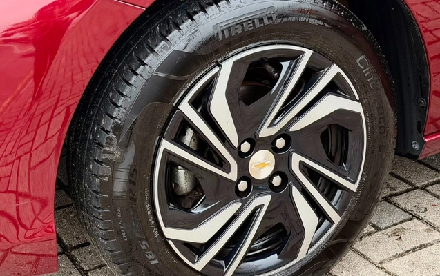 imagem-https://www.socarrao.com.br/sc-vehicle-images-prod/3698108/1788786923259-V2hhdHNBcHAgSW1hZ2UgMjAyNi0wOS0wNSBhdCAxMS41MS41MC5qcGVn.jpeg