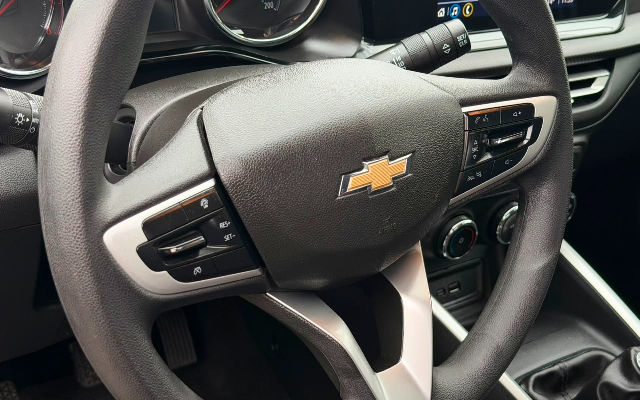 imagem-https://www.socarrao.com.br/sc-vehicle-images-prod/3698108/1788786923699-V2hhdHNBcHAgSW1hZ2UgMjAyNi0wOS0wNSBhdCAxMS41MS40MyAoMikuanBlZw.jpeg