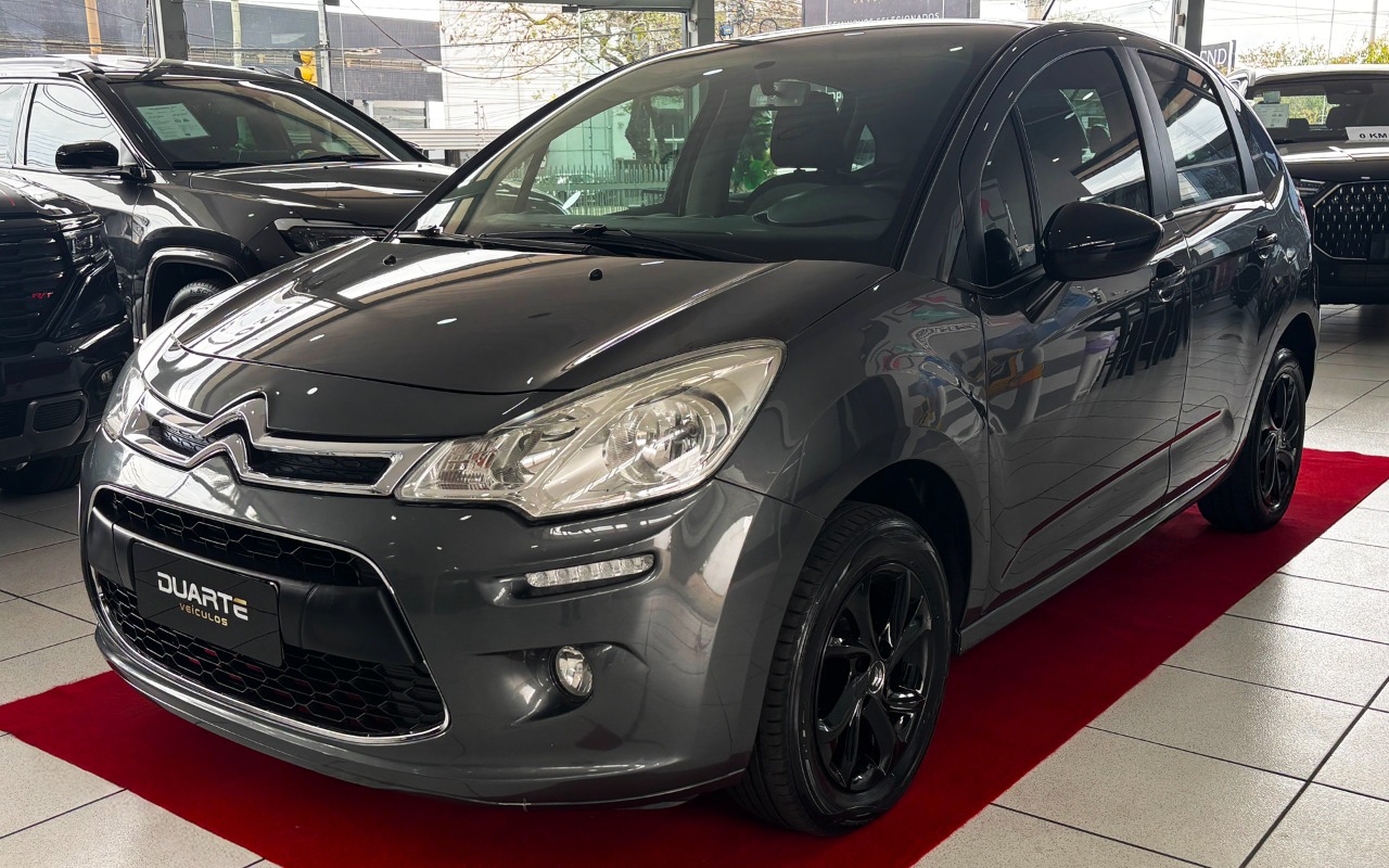 imagem-https://www.socarrao.com.br/sc-vehicle-images-prod/3698171/1788792104265-MDA0LmpwZw.jpg